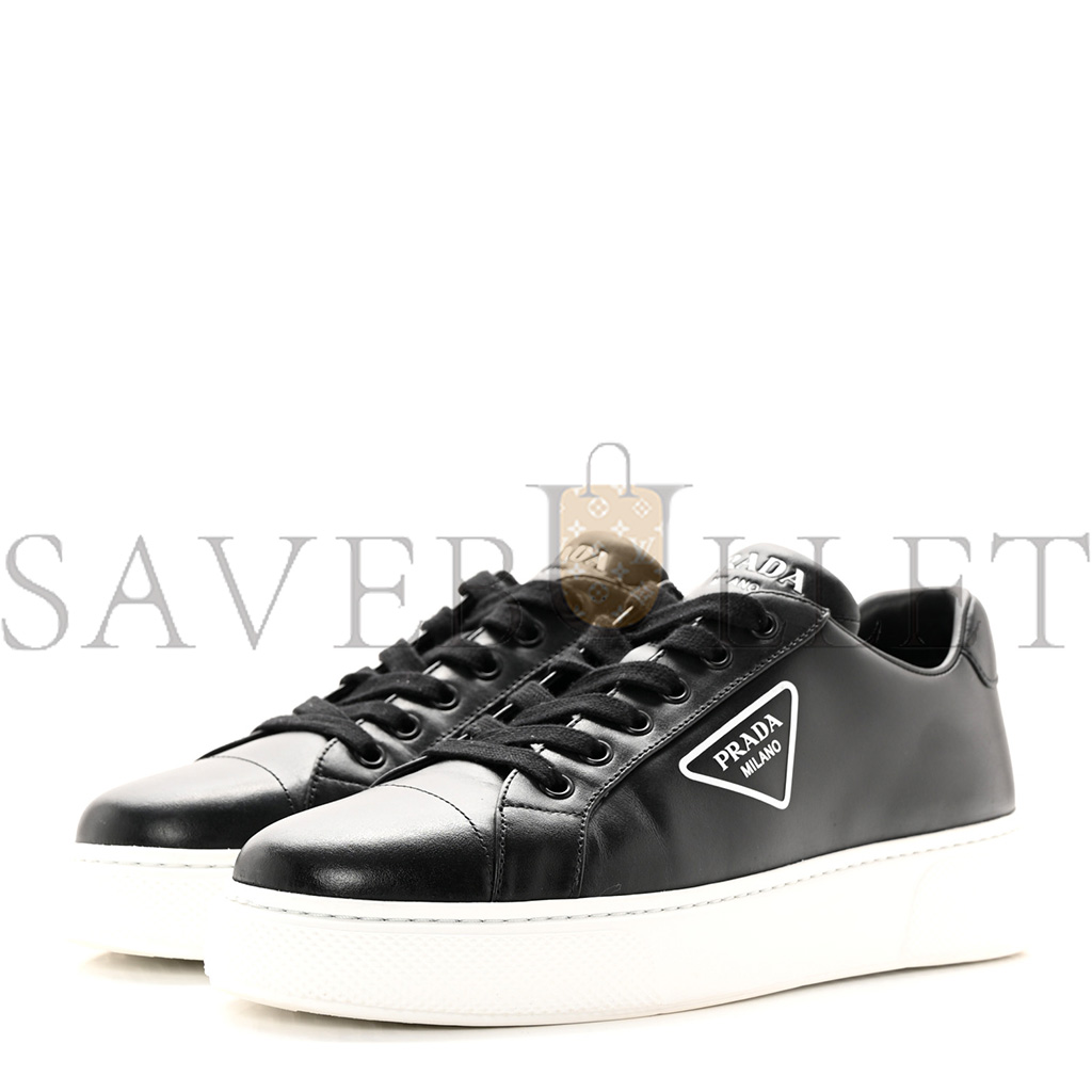 Pra*a vitello soft triangle logo low top 45mm sneakers 40 black white