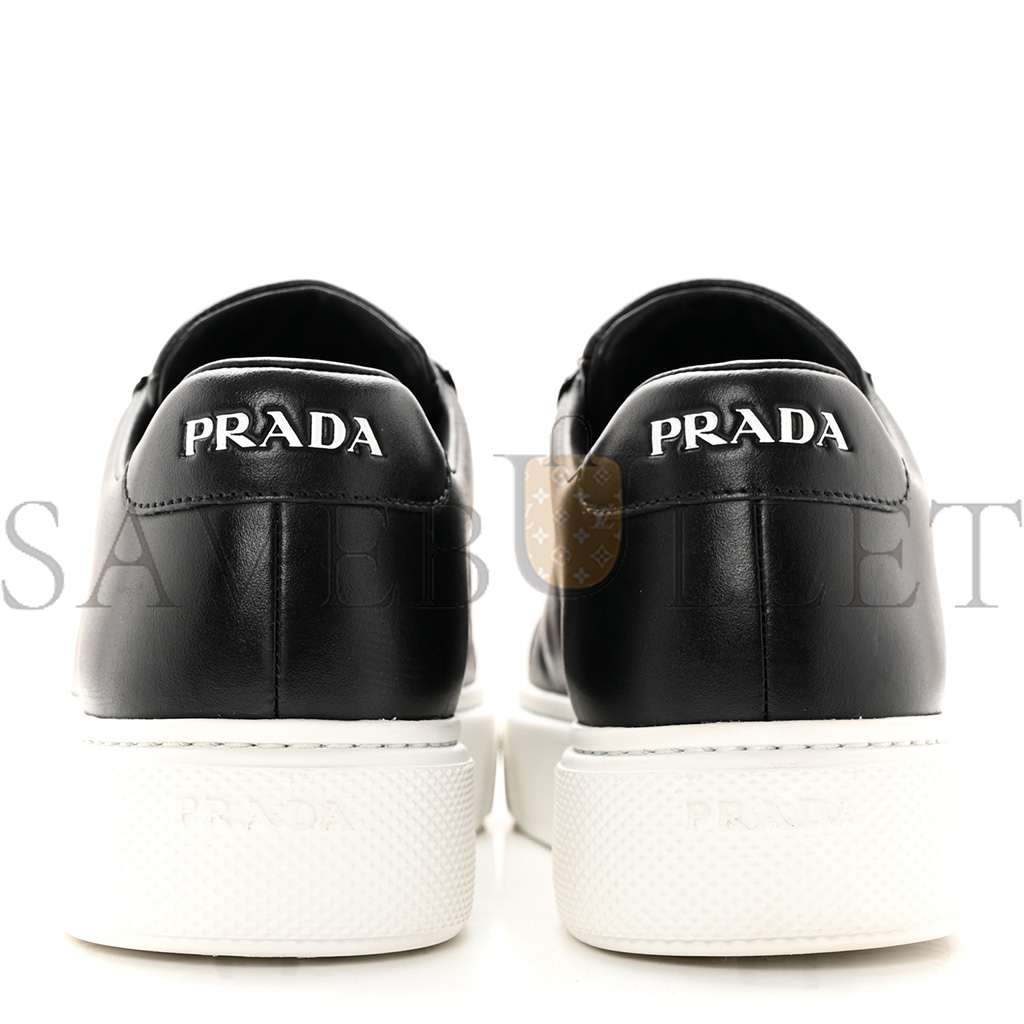 Pra*a vitello soft triangle logo low top 45mm sneakers 40 black white