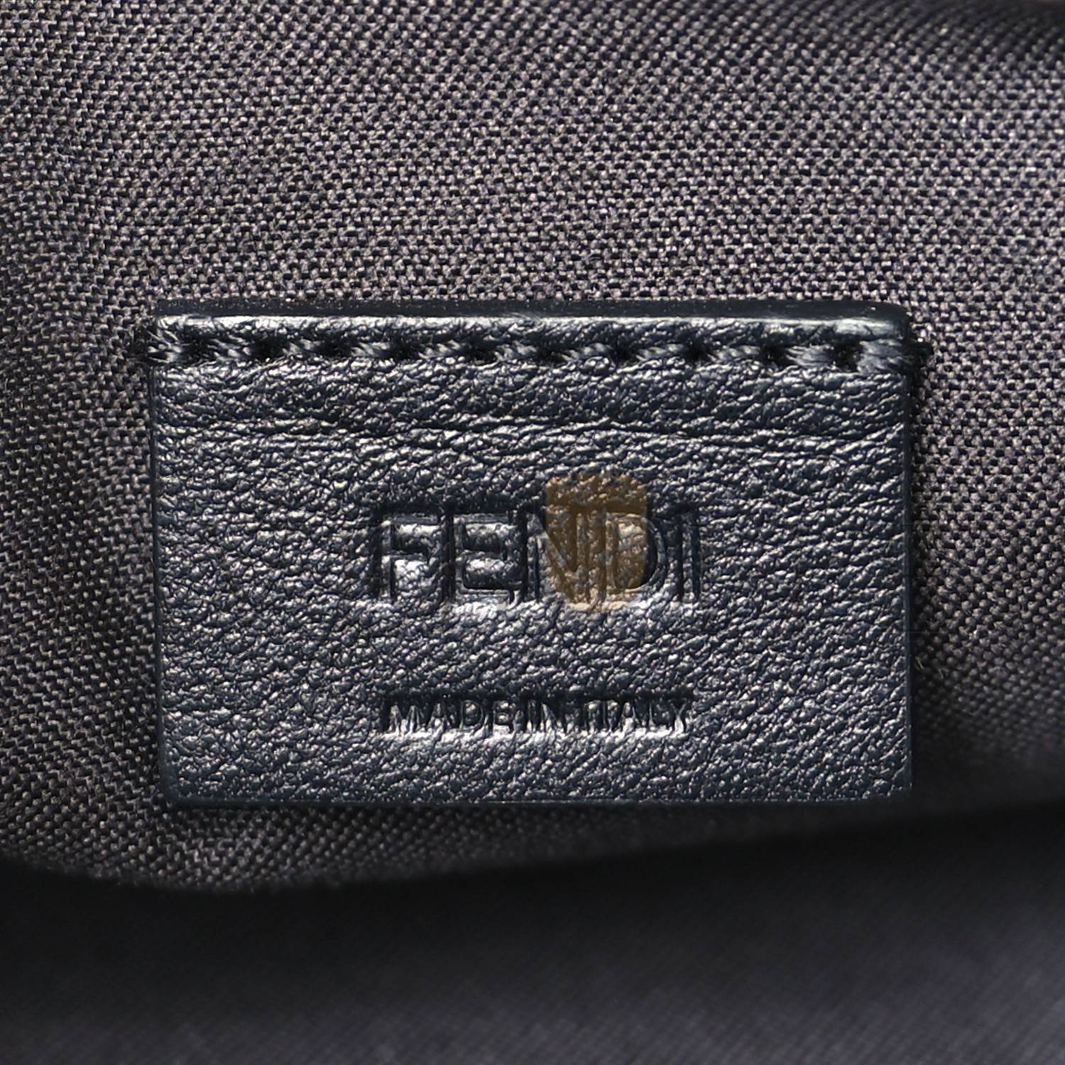 F**di vitello soft f is F**di bi-color ff 1974 embossed envelope wallet on chain with pouches maya black (21*12*3cm)