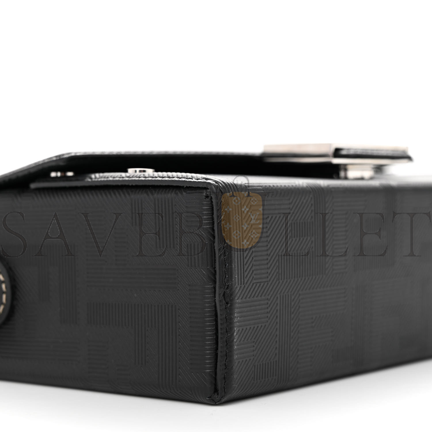 F**di vitello king ff lines embossed baguette soft trunk black (22*12*6cm)